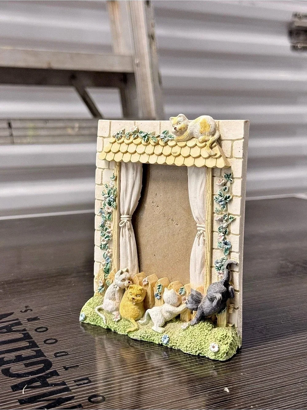 Cat Theater Decorative Picture Frame Cream & Green